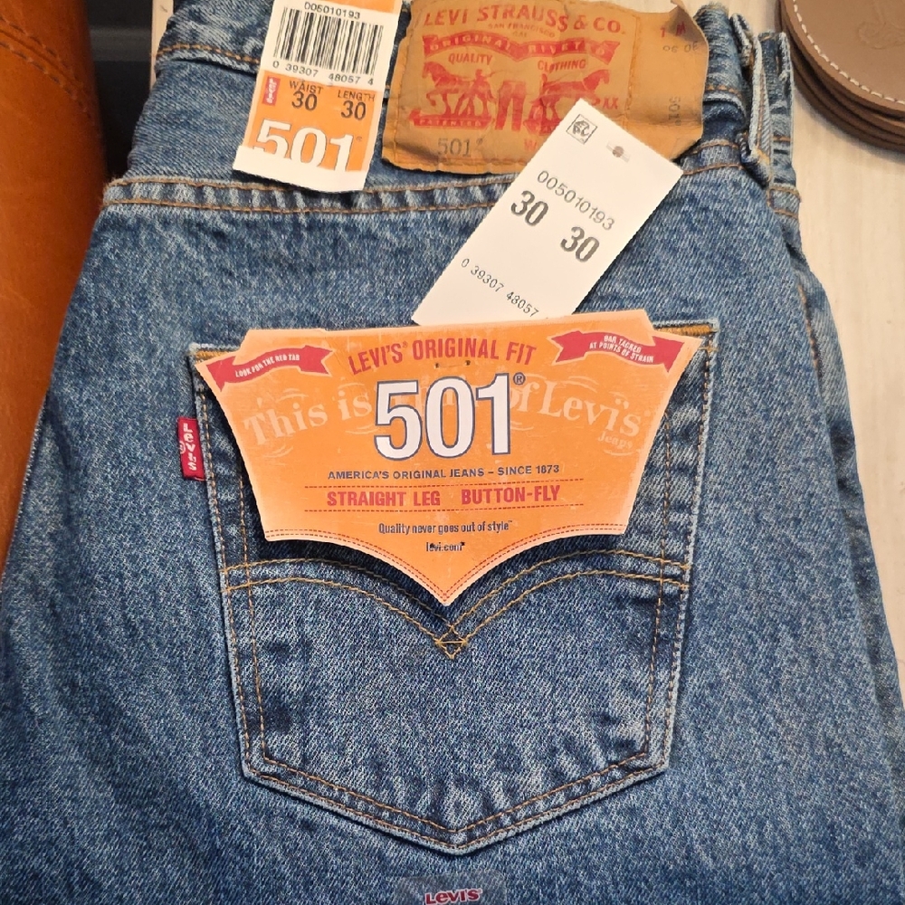 Levi's 501 Straight Leg Blue Jeans